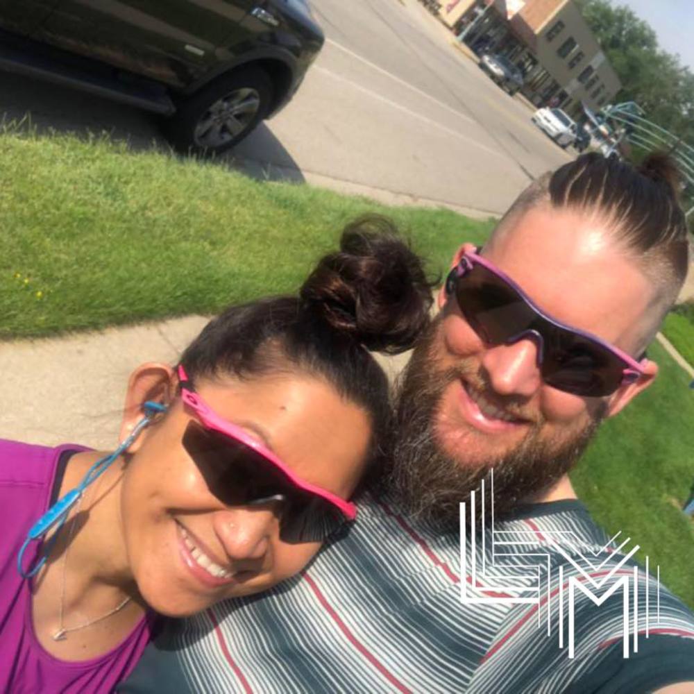 Meet your Posher, Vee